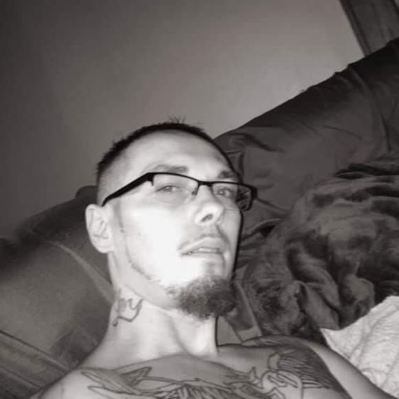 Meet your Posher, Kevin - Picture 1 of 1